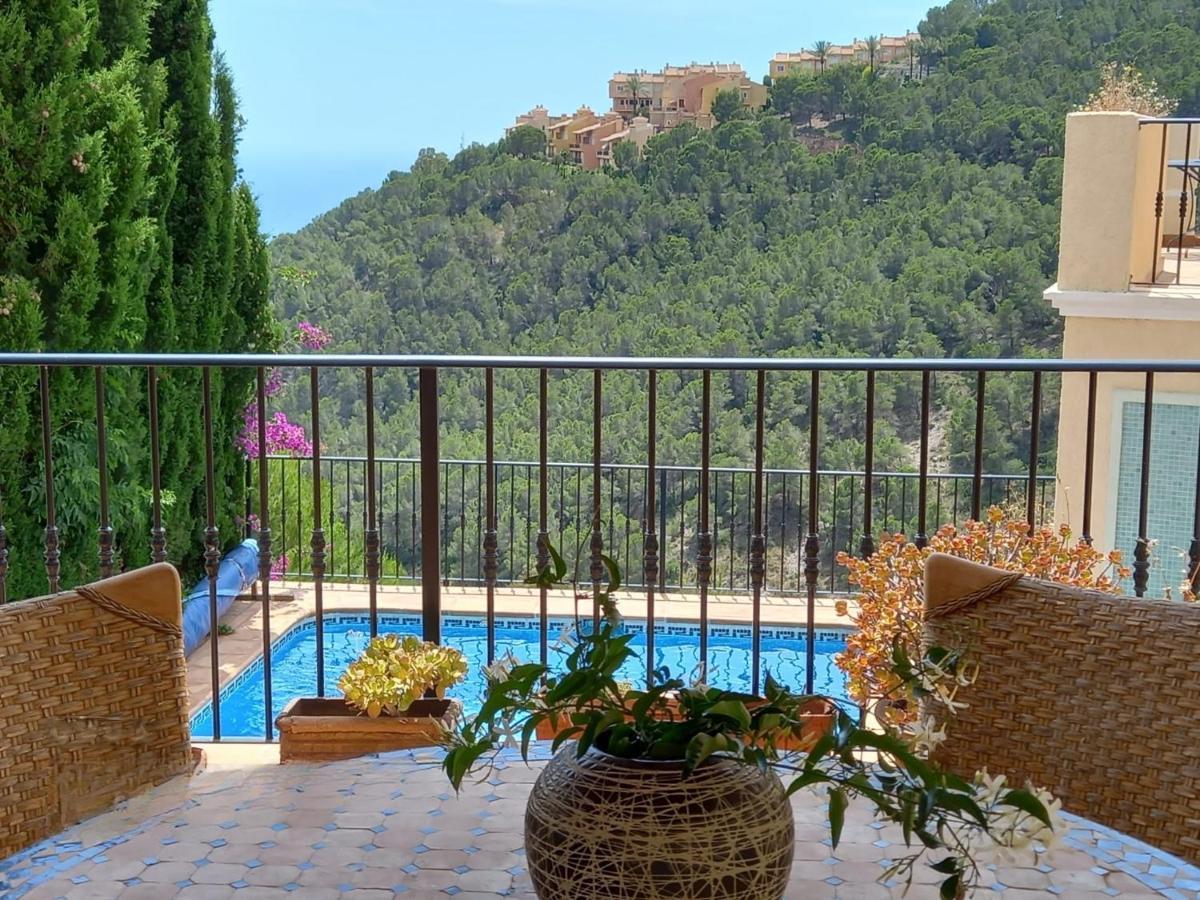 Villa Suiza Альтеа Экстерьер фото